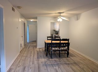 121 Ashley Forest Rd, Chapel Hill, NC 27514