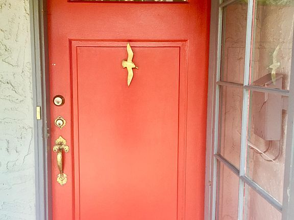 3rd image of 3226 Glengyle Ave