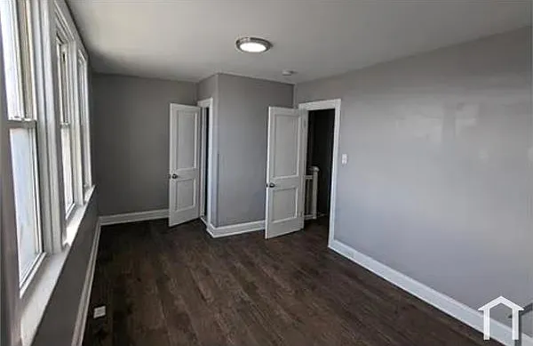 2612 Cole St — Photo 6