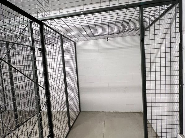 1 bedroom rental in Surrey — photo 23