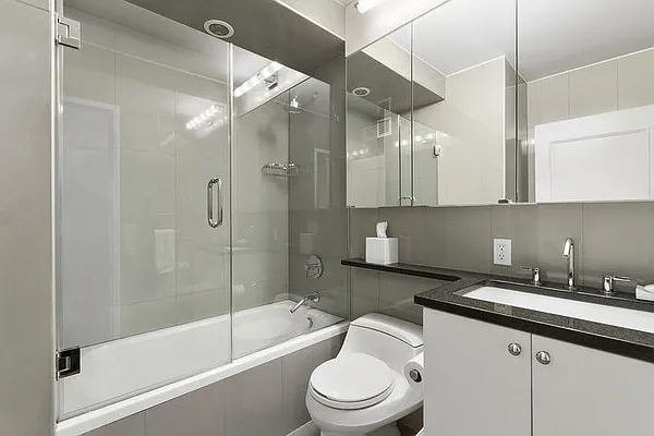 Sold by William Raveis Real Estate | media 31