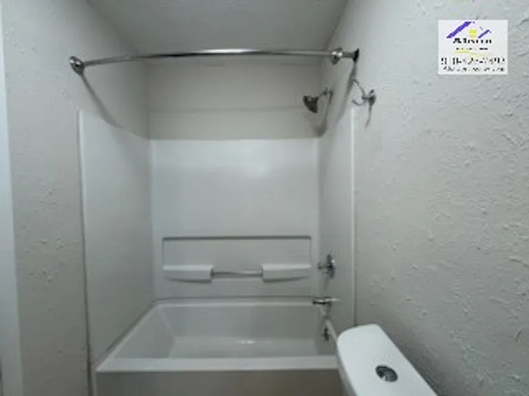 6263 Lake Trail Dr — Photo 15