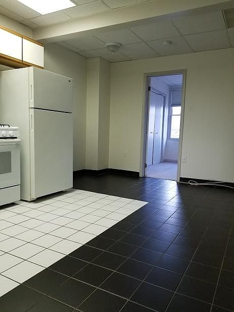 1st image of 708 S 5th St Floor 3