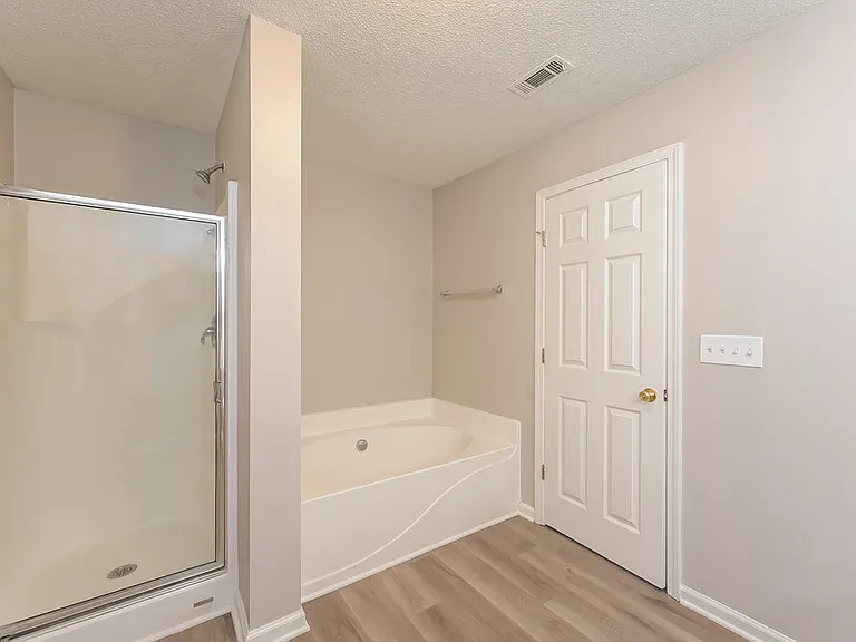 2115 Palatine Pl — Photo 11