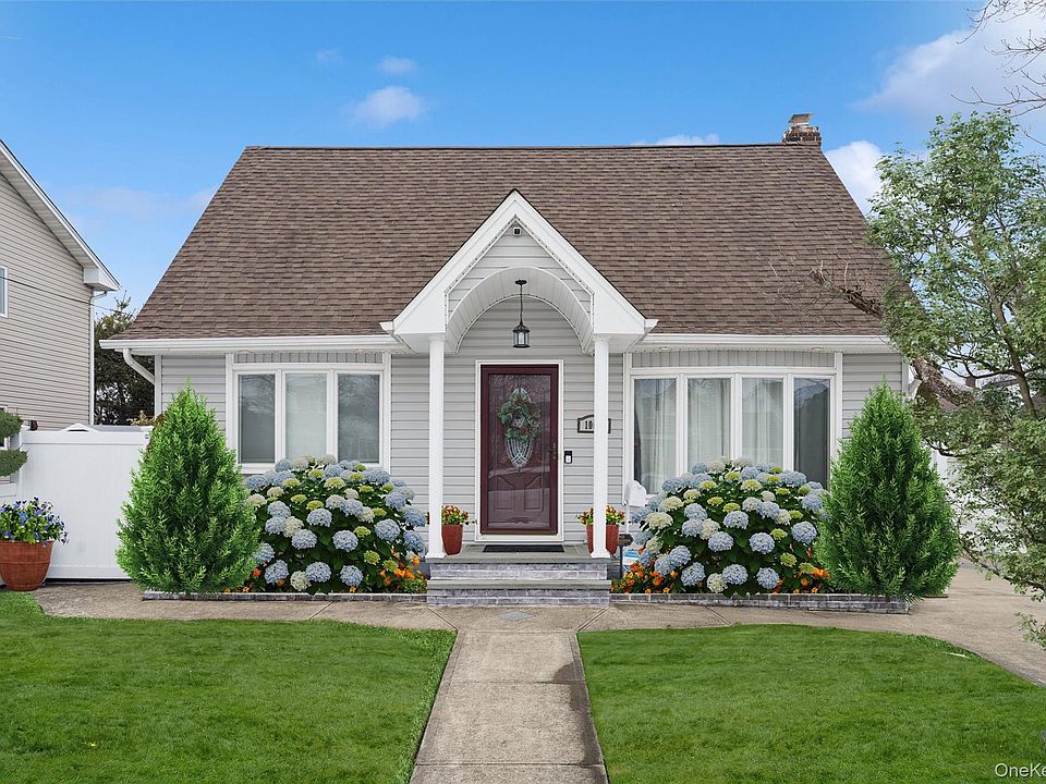 1st image of 1066 Merillon Avenue