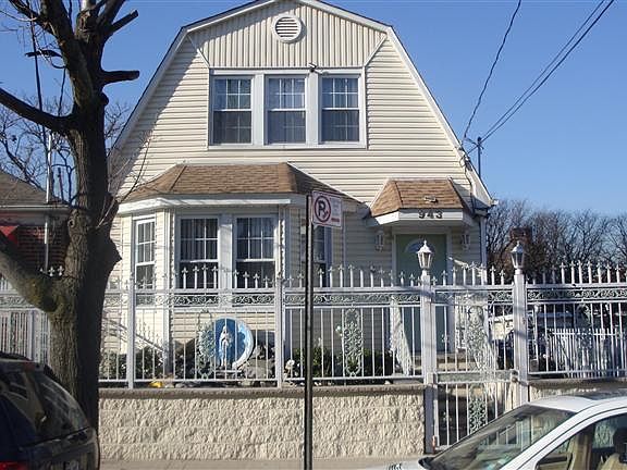 2nd image of 943 Fteley Ave