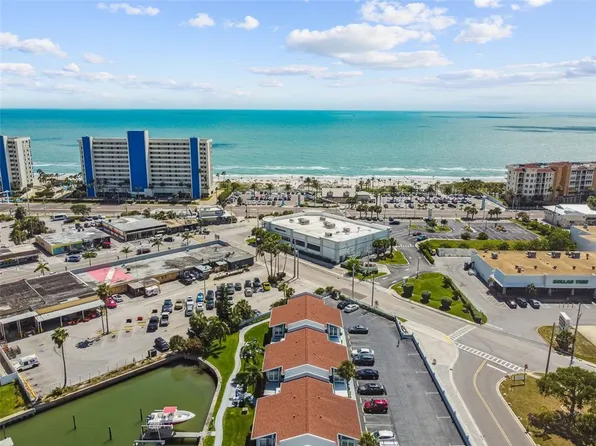 155 Medallion Blvd APT G, Madeira Beach, FL 33708