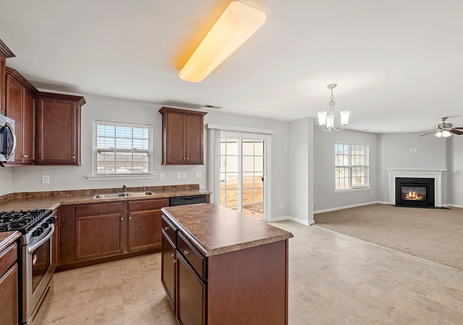 Move In Special $500 Off First Months Rent** 4 Bedroom, 2.5 Bathroom Home Located In Piedmont, Sc — Photo 1