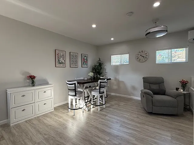 4414 Montair Ave — Photo 8