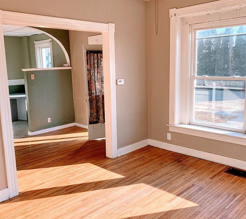 1st image of 417 E Orange St APT 1