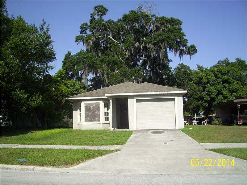 1st image of 824 Brunnell Pkwy