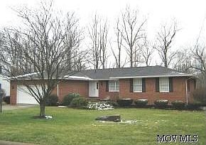 1st image of 203 Pebble Dr
