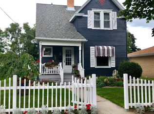 1624 25th St, Two Rivers, WI 54241