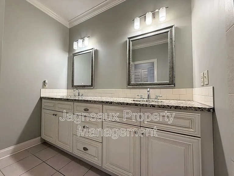 108 Shallowford Dr — Photo 10