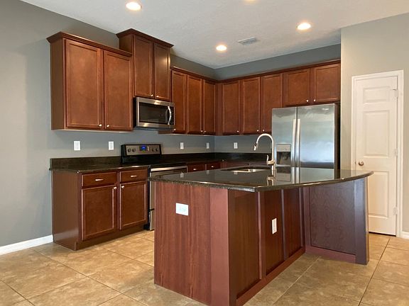 5th image of 158 Mitchell Creek Way