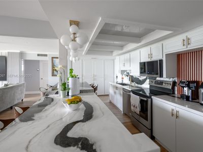 3910 Crystal Lake Dr APT 401, Pompano Beach, FL, 33064