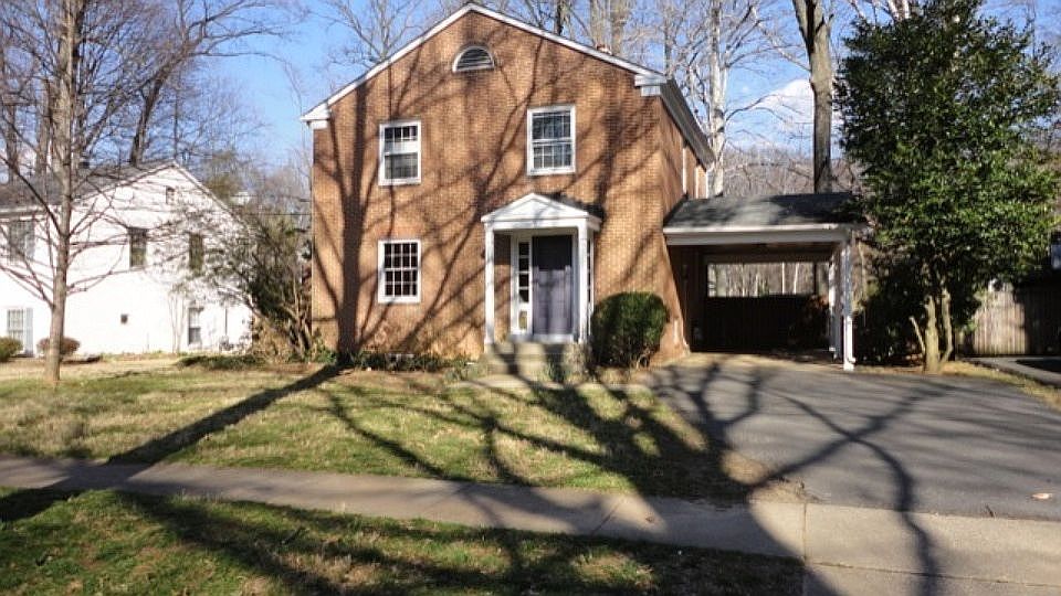 1st image of 627 Blossom Dr