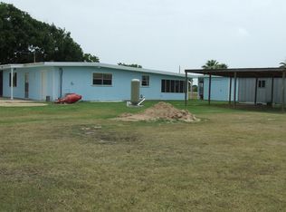 65 E Peggy St, Palacios, TX 77465