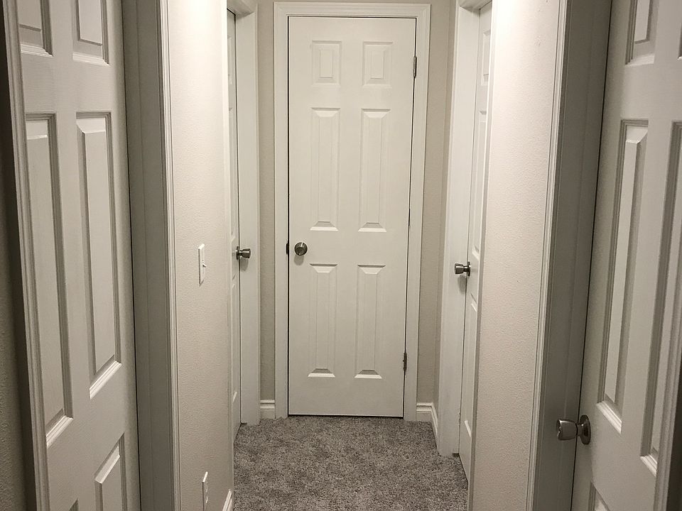 1st image of 3146 Iris St