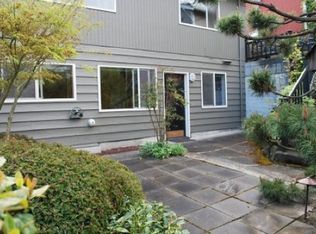 3807 12th Ave W APT 4, Seattle, WA 98119