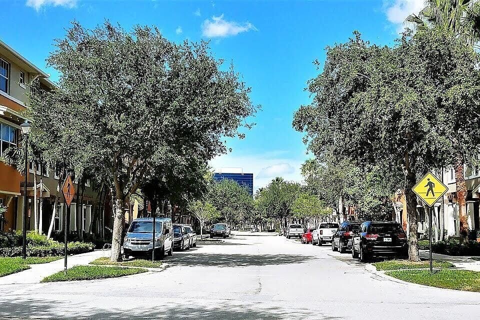 1st image of 883 Millbrae Court #4