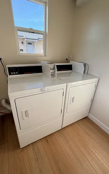 2638 N Frederic St #201 — Photo 56