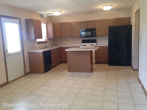 3rd image of 509 Vineyards Ct #509