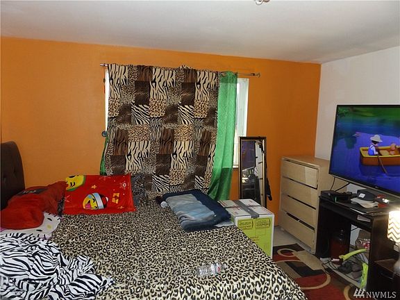 Large Master bedroom