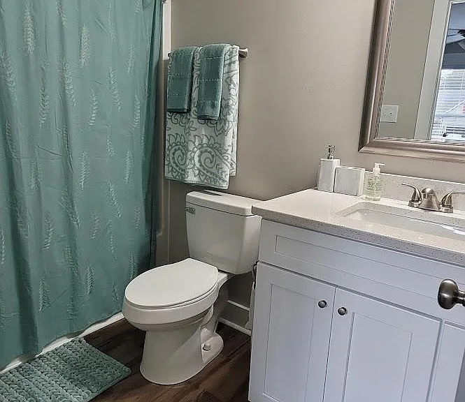 556 Shady Greens Dr — Photo 28