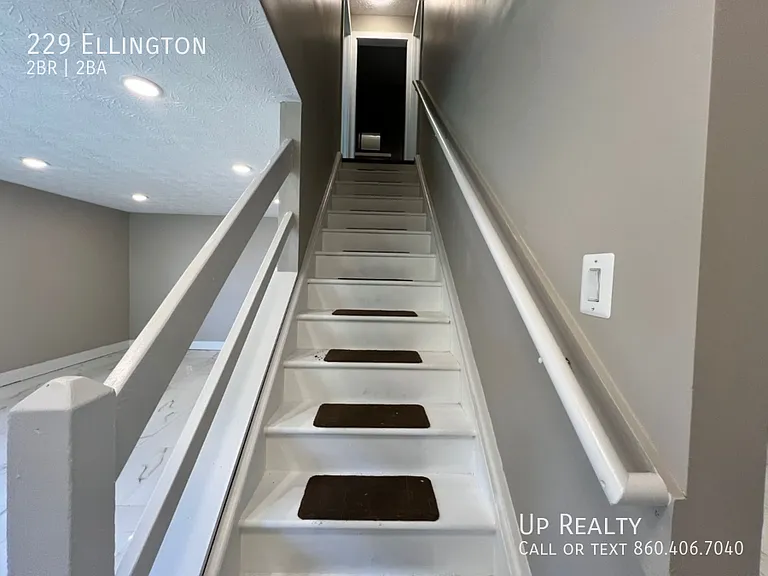 229 Ellington Rd — Photo 16