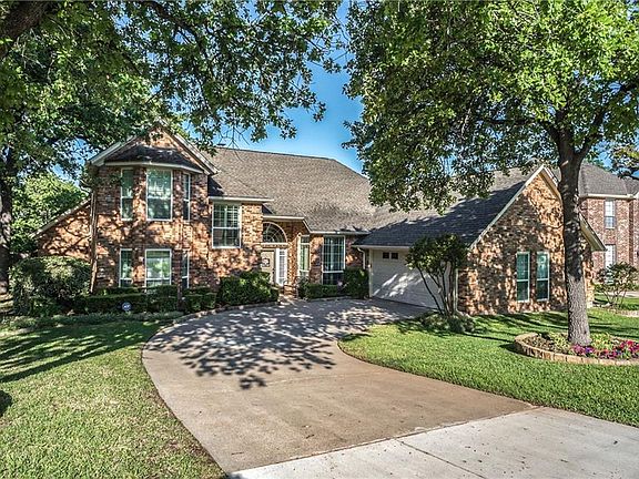 2nd image of 103 Pebble Beach Dr