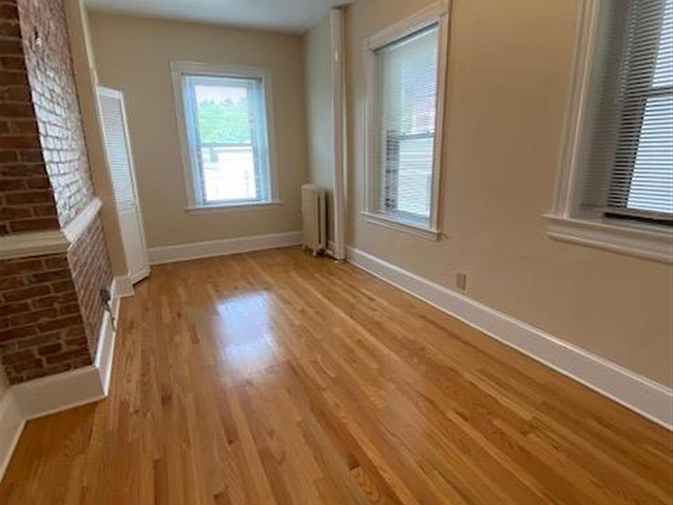 1st image of 884 Massachusetts Ave #216