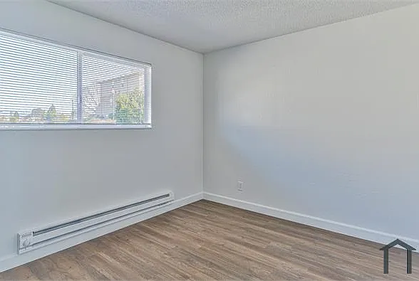 290 Pennsylvania Dr #3 — Photo 7