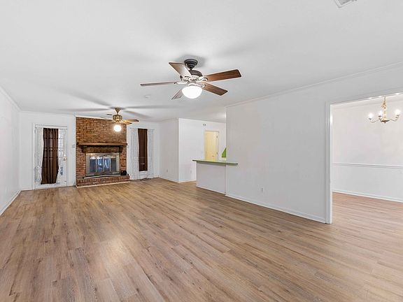 5th image of 5452 Gettysburg Way