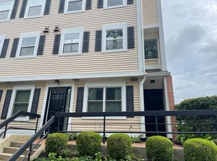 21 Highland Rd #21, Stamford, CT 06902
