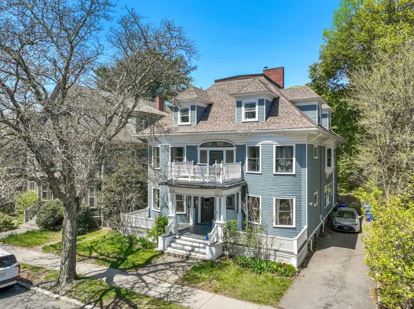 30 Welles Ave #3, Dorchester, MA 02124