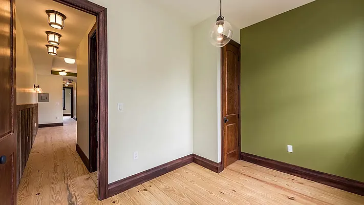 Rented by Rumah Realty Inc | media 10