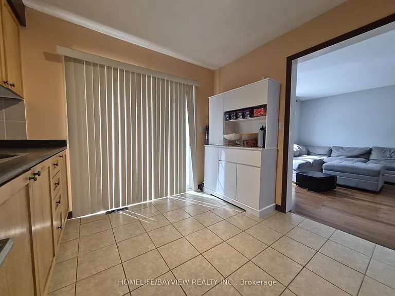 1000 Barclay Cir — Photo 9