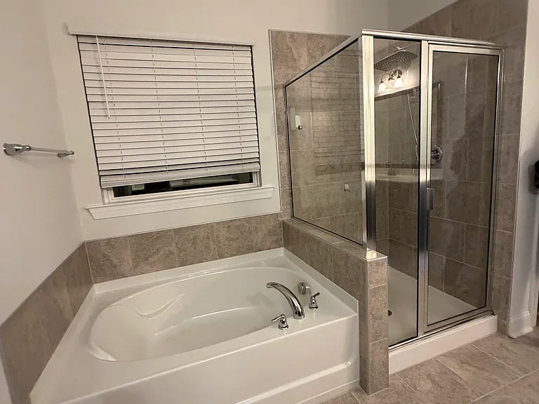 1025 Bellewood Park Dr — Photo 17
