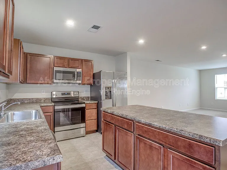 1026 Bent Willow Dr — Photo 15