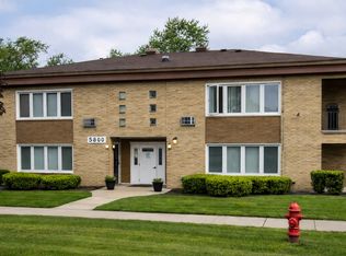 5800 107th St APT 2, Chicago Ridge, IL 60415