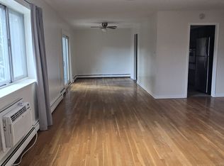 6037 Delafield Ave FLOOR 3, Bronx, NY 10471