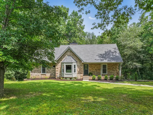 356 Arrowhead Ct, Kingston Springs, TN 37082