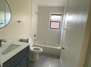 1923 Raspberry Ct #1923, Edison, NJ 08817