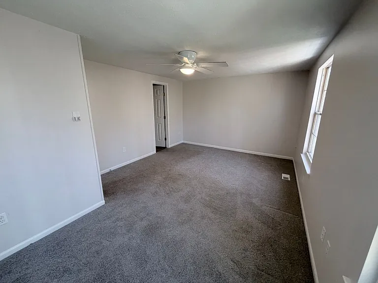 8906 Chesapeake Lighthouse Dr — Photo 13