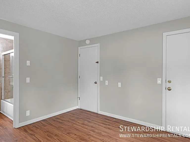 528 Tyler St #1 — Photo 7