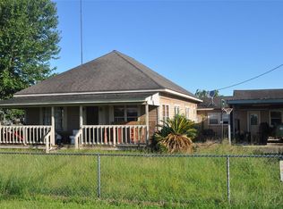 1323 Fm 1663 Rd, Hankamer, TX 77560