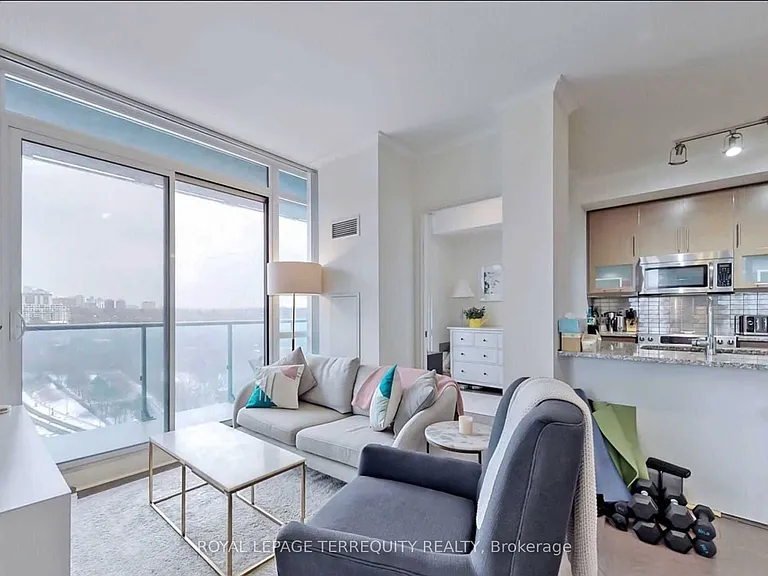 825 Church St #1502 — Photo 3