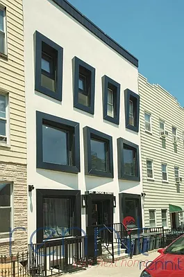 Rented by Rennit Inc. | media 11