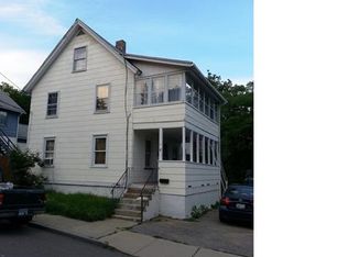 37 N Cliff St, Norwich, CT 06360